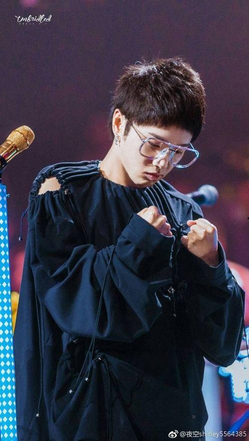 华晨宇微信爆料视频,独家幕后花絮大公开 第1张 华晨宇微信爆料视频,独家幕后花絮大公开 第1张